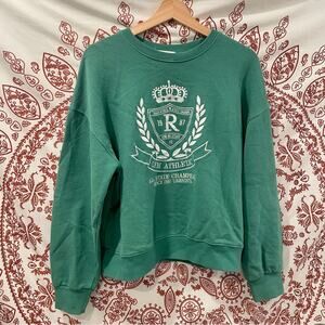 Stylenanda embroidered crest green sweatshirt